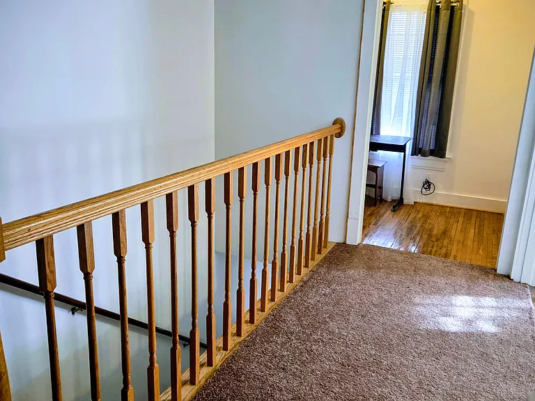 25 Lexington Ave — Photo 6