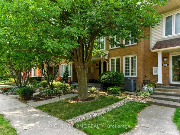 65 Sunvale Pl, Hamilton, ON L8E 4Z6
