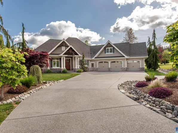 103 Lake Of The Hills Loop, Sequim, WA 98382