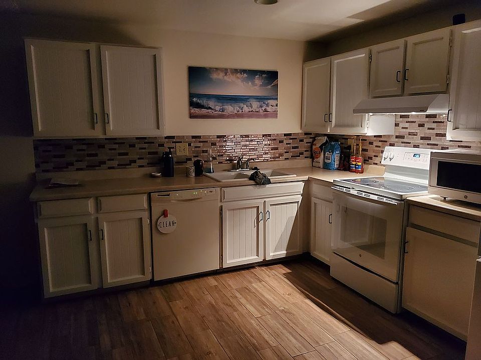 1st image of 1814 W Rosal Dr