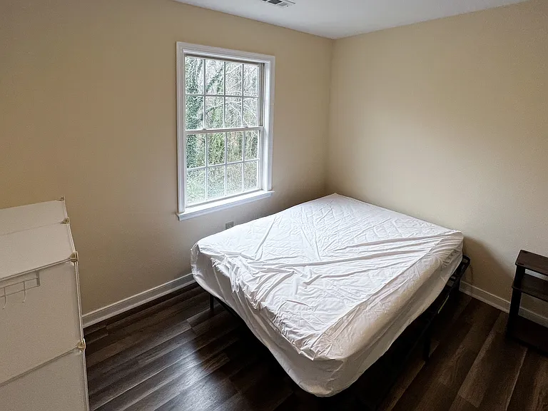 Clearview Ct — Photo 2