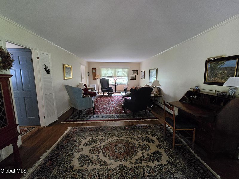 4th image of 2517 Antonia Drive
