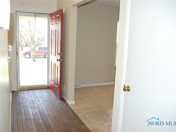 4th image of 4448 Vogel Dr