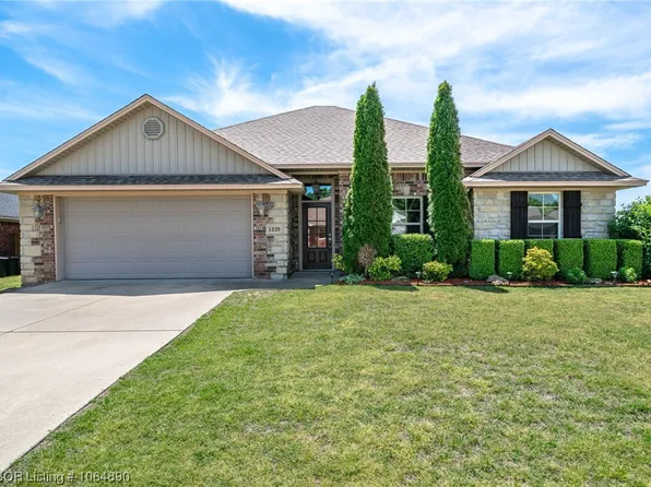 1229 Big Oak Dr, Alma, AR 72921
