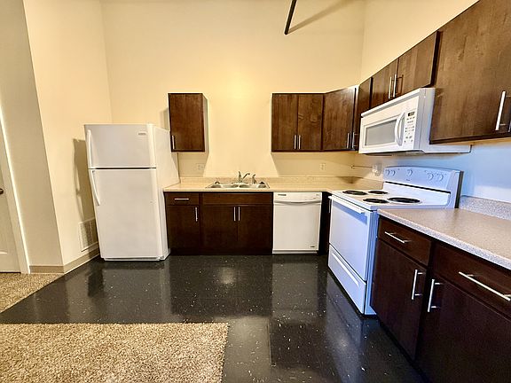 2nd image of 1319 5th Ave APT 311