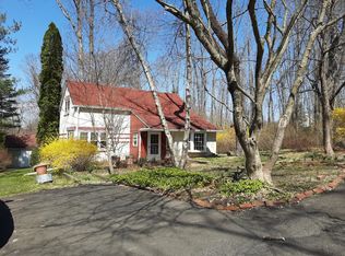 392 S Sugan Rd, New Hope, PA 18938