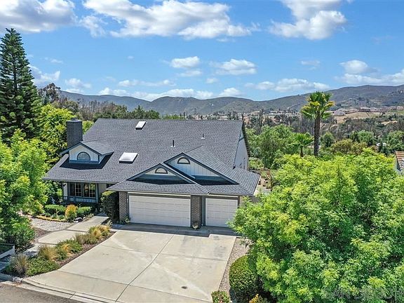 2nd image of 2781 Canyon Oak Pl
