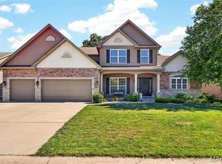 102 Eckstein Ln, Lake Saint Louis, MO 63367