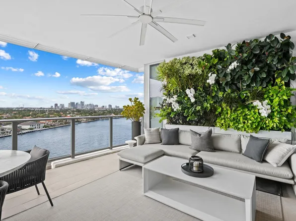 435 Bayshore Drive #PH3, Fort Lauderdale, FL 33304