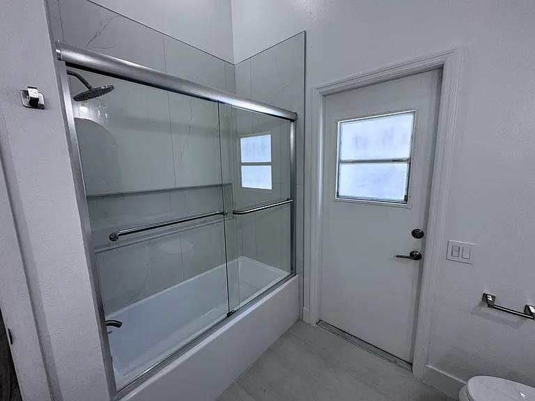 8089 Saint Andrews Cir — Photo 33
