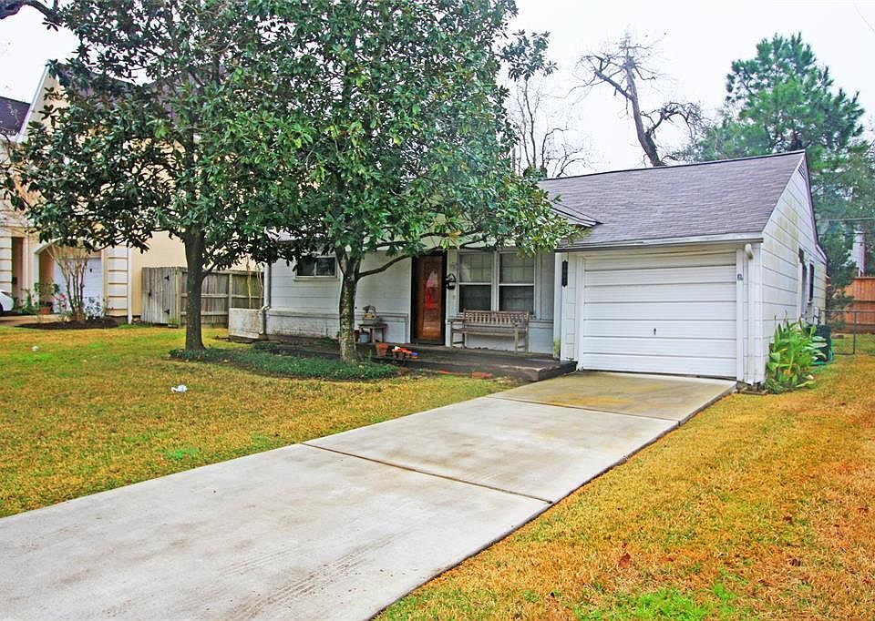 1st image of 5007 Evergreen St