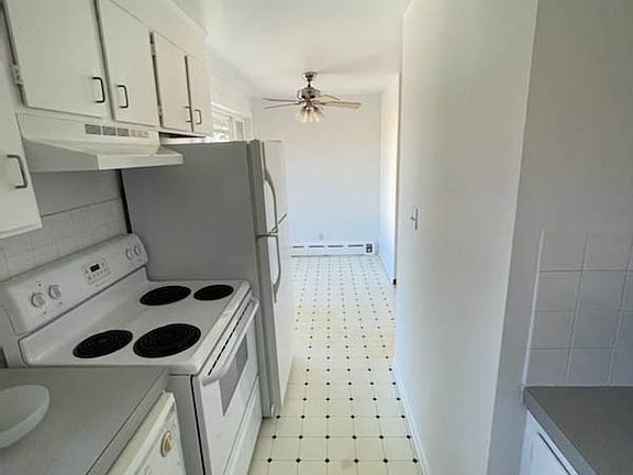 5th image of 6507 1/2 4th Ave NW