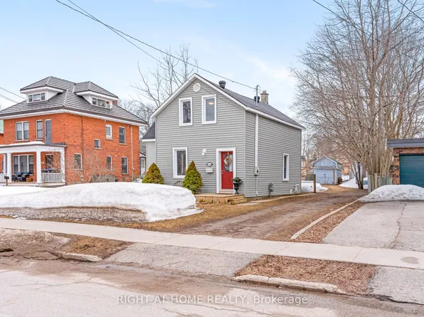 356 Manly St, Midland, ON L4R 3C9