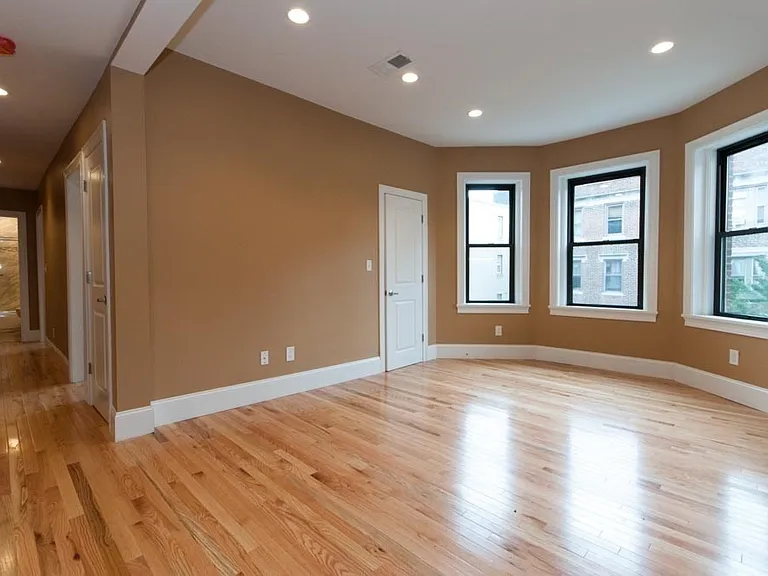 6 Lothian Rd #3 — Photo 9