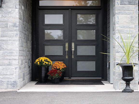 4th image of 10 Hawkins Dr