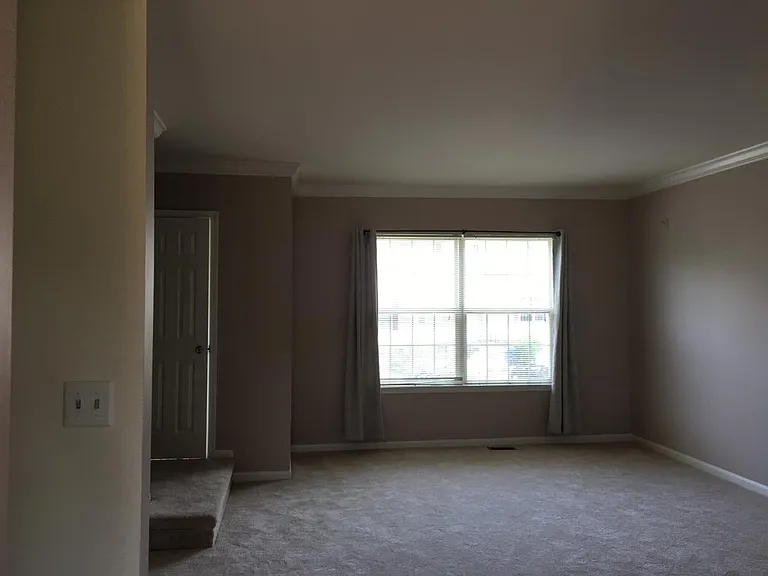 93 Highland Cir — Photo 7
