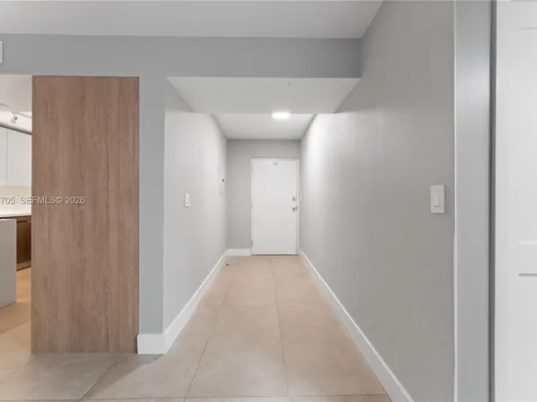 55 Ocean Lane Dr APT 1031, Key Biscayne, FL 33149