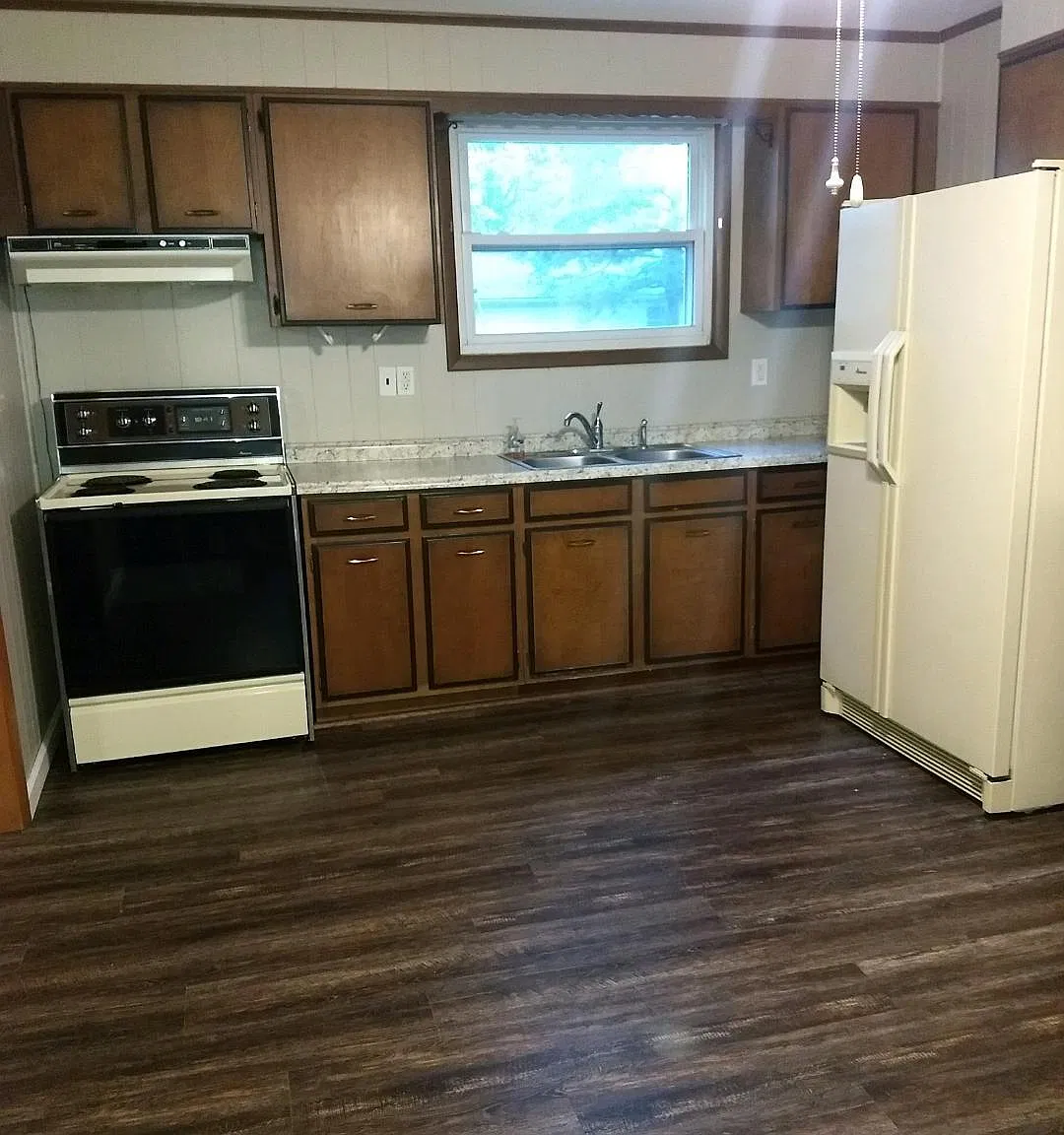 1 bed, 944 sqft, $1,000 — Photo 3