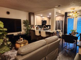 3749 W El Segundo Blvd APT 2, Hawthorne, CA 90250