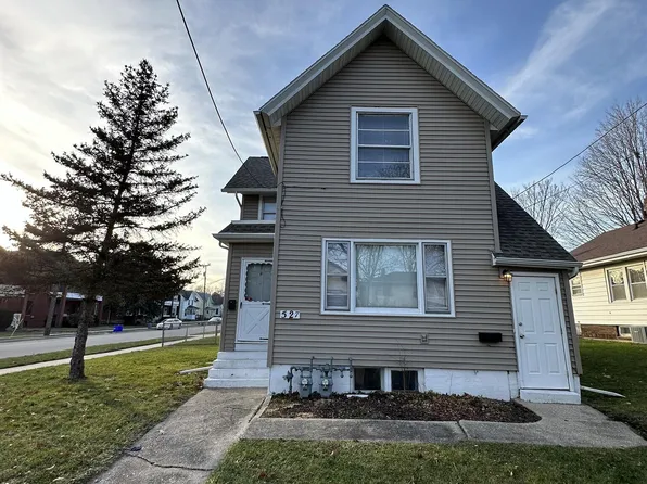 527 13th St #1, Rockford, IL 61104