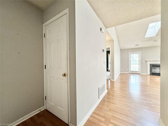 3rd image of 2803 Chillon Ct