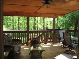 206 Robins Song Dr, Ballwin, MO 63021