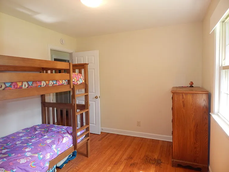 1024 Vanderploeg Dr — Photo 6