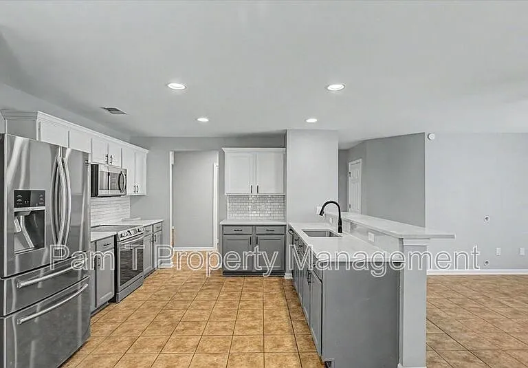 4 Bainbridge Way — Photo 12