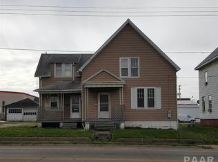 126 E Locust St, Canton, IL 61520