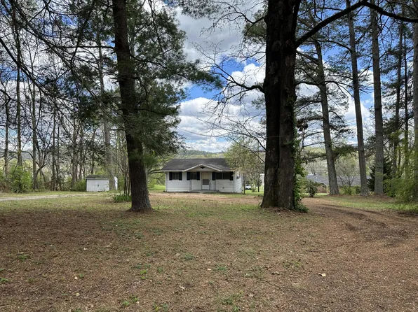 727 Wilkins Ct, Etowah, TN 37331