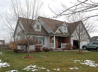 4361 Stable Path Dr, Maumee, OH 43537