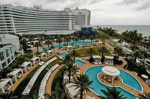 2nd image of 4401 Collins Ave #2204