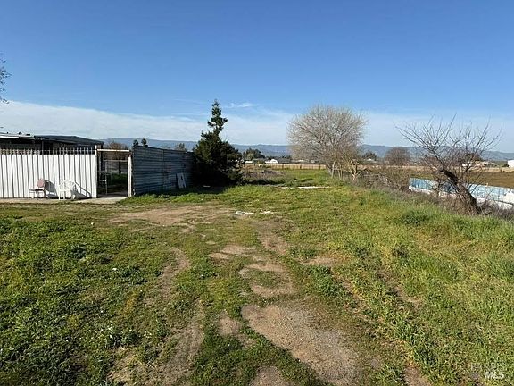 5th image of 7935 Hartley Rd