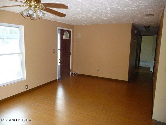 2nd image of 2710 Julie Ln
