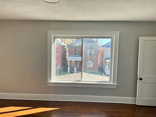 891 Wilson Ave — Photo 14