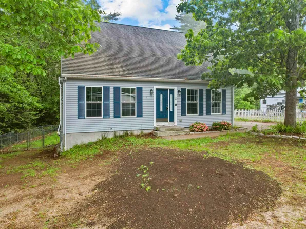 8 Bertha Avenue, Raymond, NH 03077