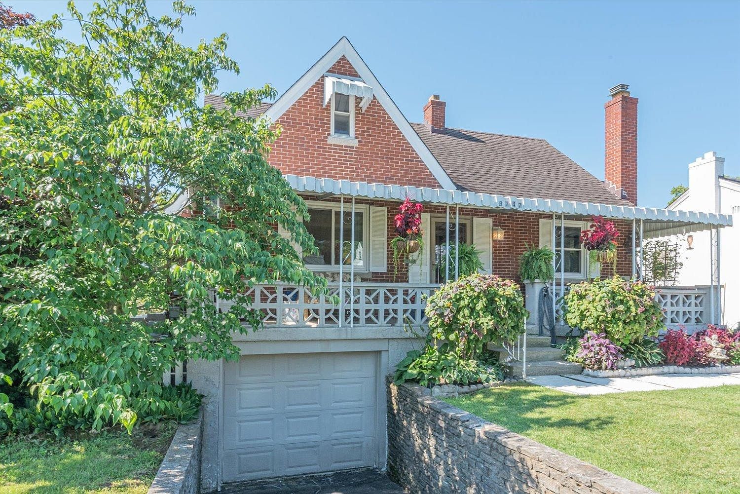 3747 Monfort Heights Dr, Cincinnati, OH 45247 Zillow