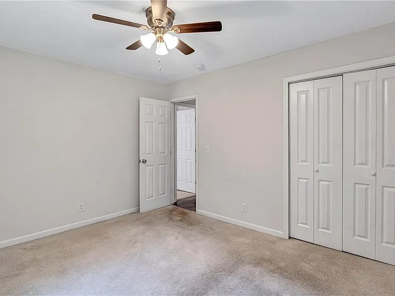 5772 Lilburn Stone Mountain Rd — Photo 26