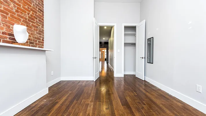 Rented by Nooklyn NYC LLC | media 29