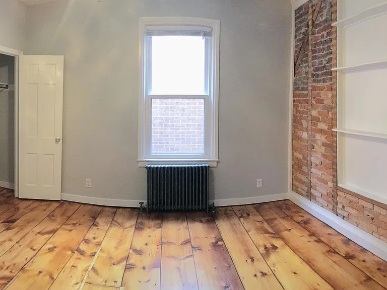 Bedroom #1