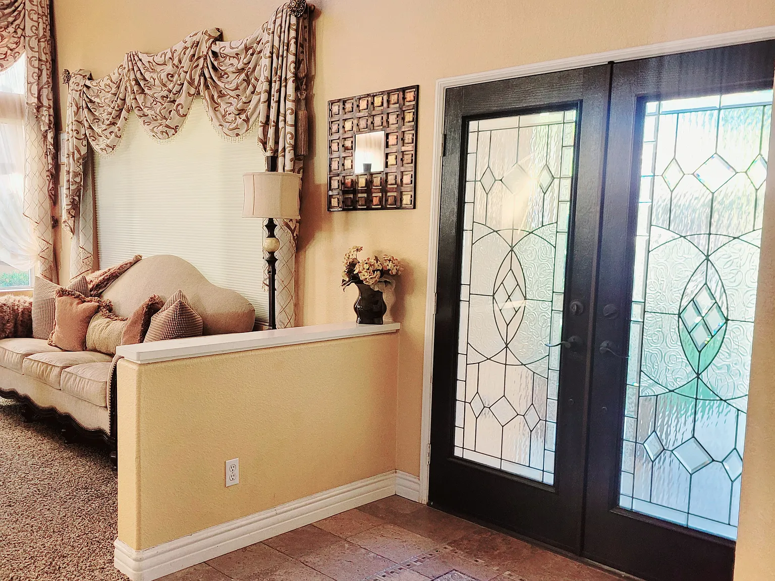 681 Sky Ridge Dr — Photo 3