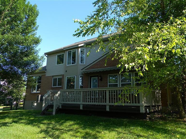 2nd image of 2919 Audubon Dr