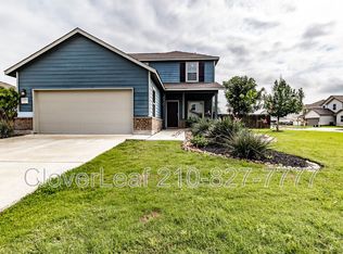 1391 Rios Bend Dr, New Braunfels, TX 78130