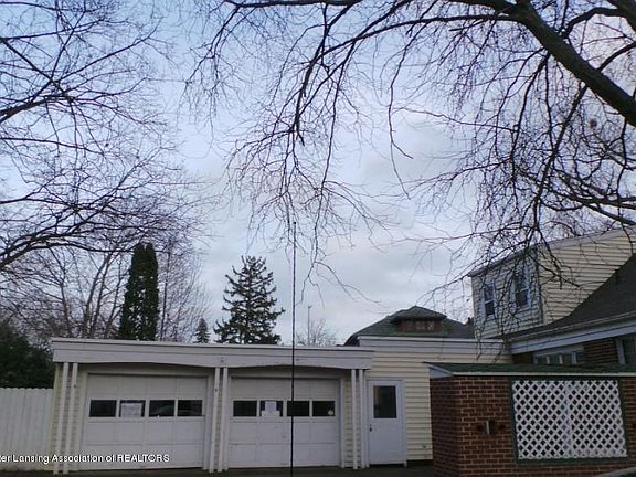 2nd image of 1020 W Oliver St