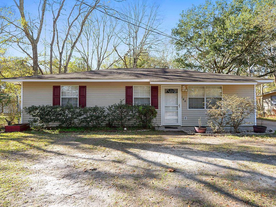 1st image of 144 Linda Cir