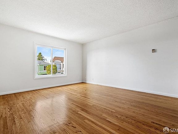 3rd image of 2114 27th Ave