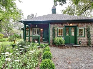 1110 37th Pl, Seaview, WA 98644