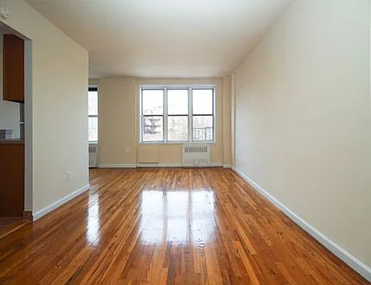 Rented by SW Queens Mezzanine | media 8