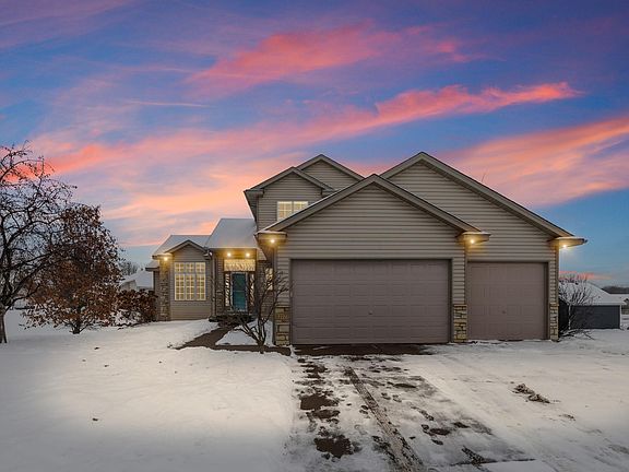 3rd image of 12777 Westwind Ct