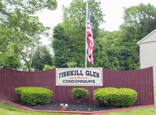 7 Fishkill Glen Dr UNIT D, Fishkill, NY 12524